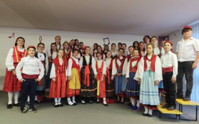 U Drnišu održan susret zborova osnovnih škola Šibensko-kninske županije
