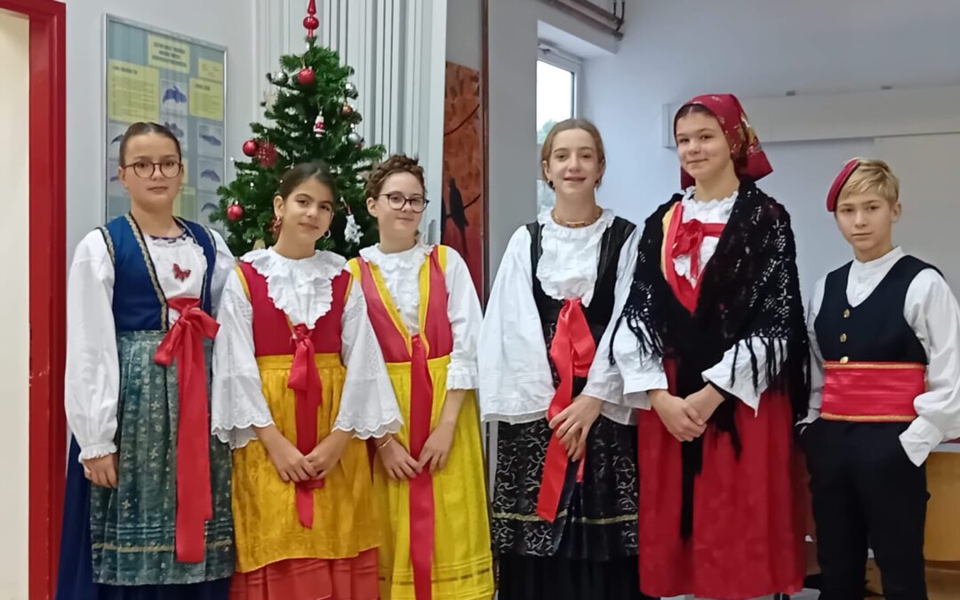 Dan posvećen narodnoj nošnji – projekt “Babin fuštan”