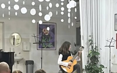 Božićni koncert Glazbenog odjela pri OŠ Vjekoslava Kaleba